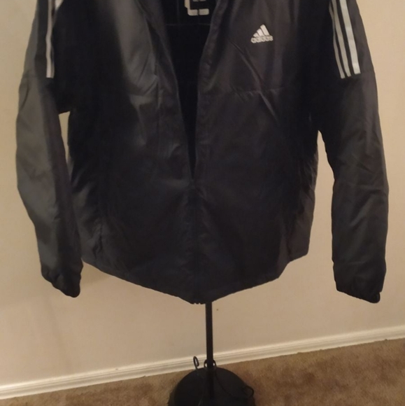 Adidas Insulated Windbreaker - Picture 2 of 8